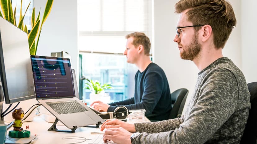 How to Contact City Furniture Customer Service