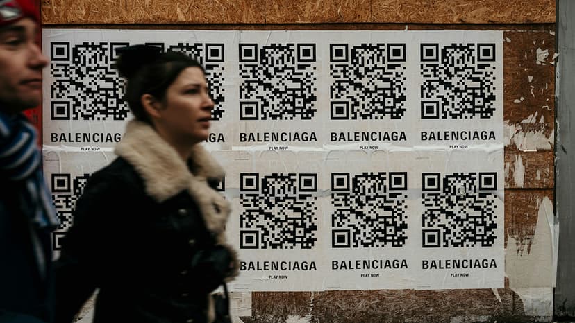 How does a QR code work?
