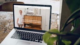 How Can You Use AI to Design and Write a Quick Landing Page?