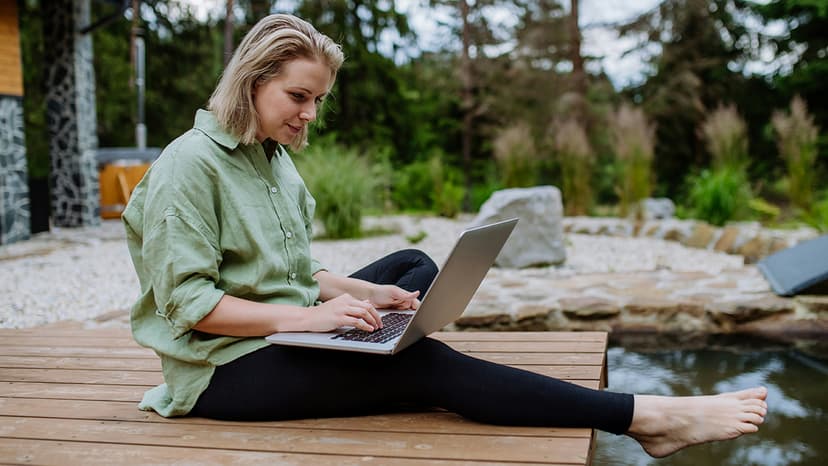 What Traffic Do You Send to Your ISP When Using a VPN?