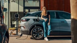 How Does an Electric Car Work?